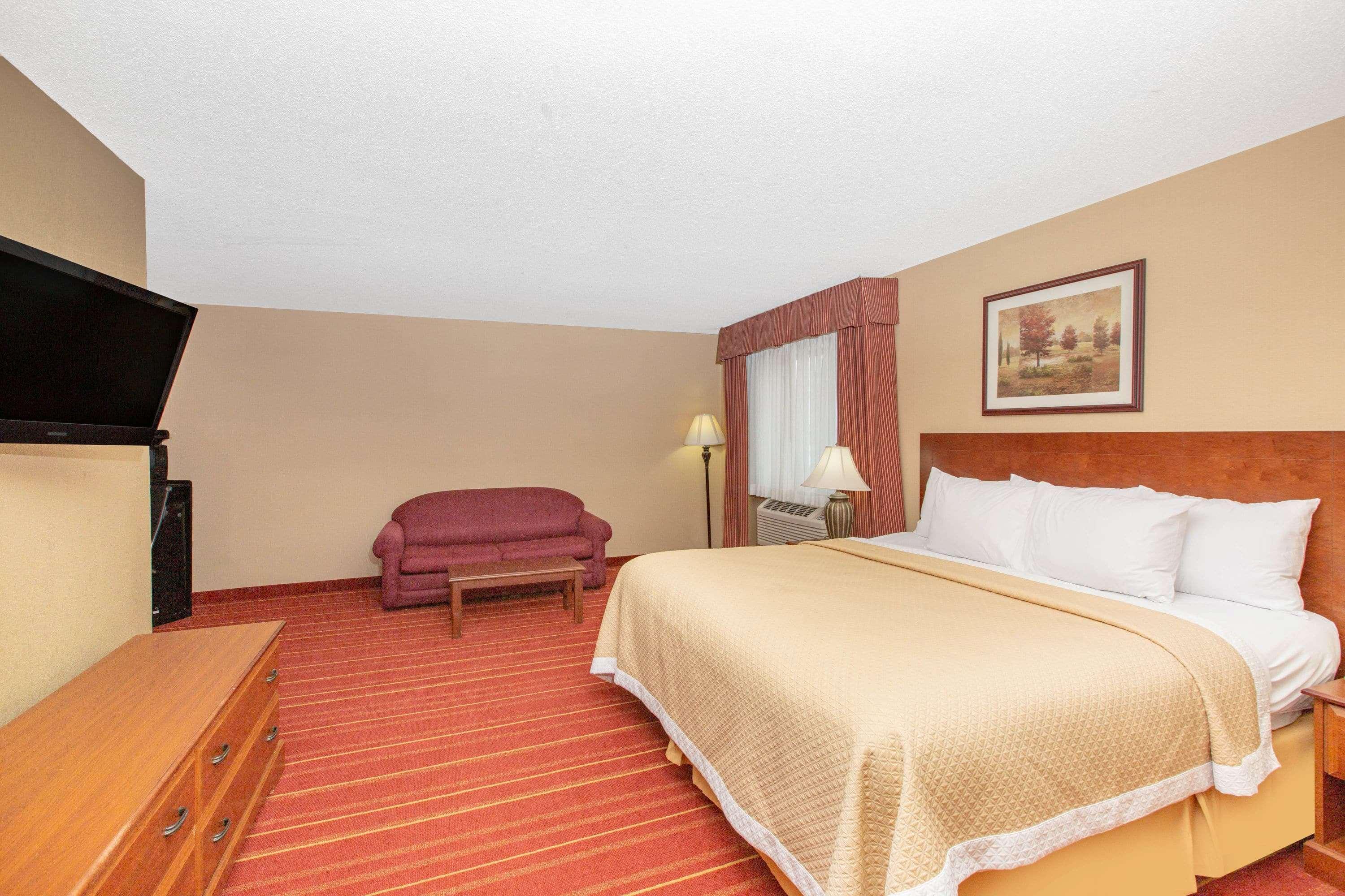 Days Inn By Wyndham Salina I-70 Luaran gambar