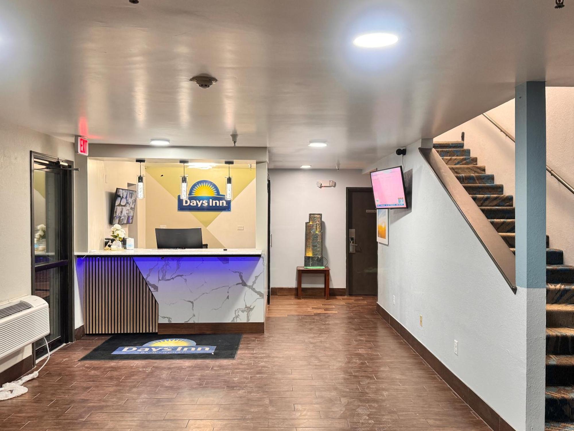 Days Inn By Wyndham Salina I-70 Luaran gambar